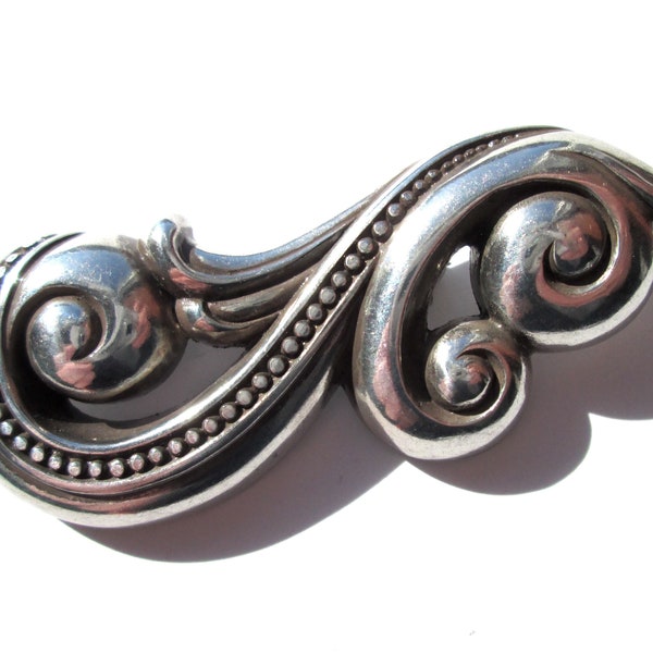 Beautiful Vintage Brooch Heavy 25.7g Bold Chunky Silver Swirl Scroll Statement Smooth Curvy Curved Swirls Scrolls Wave Wavy Graceful Quality