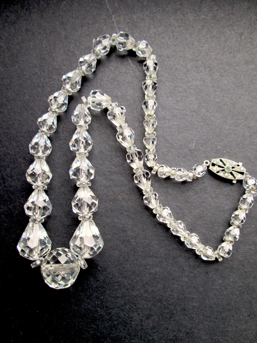 Exquisite Vintage Crystal Necklace Faceted Graduated Bicone