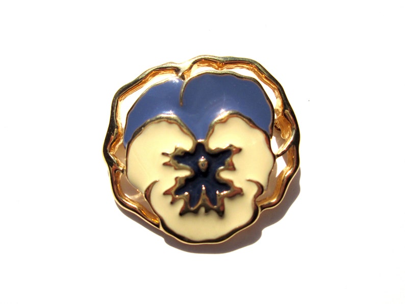 Vintage Avon Full Bloom Pansy Brooch Flower Enamel Enameled Opaque Cream Periwinkle Indigo Navy Shades of Blue Gold Tone Denim Tones image 3