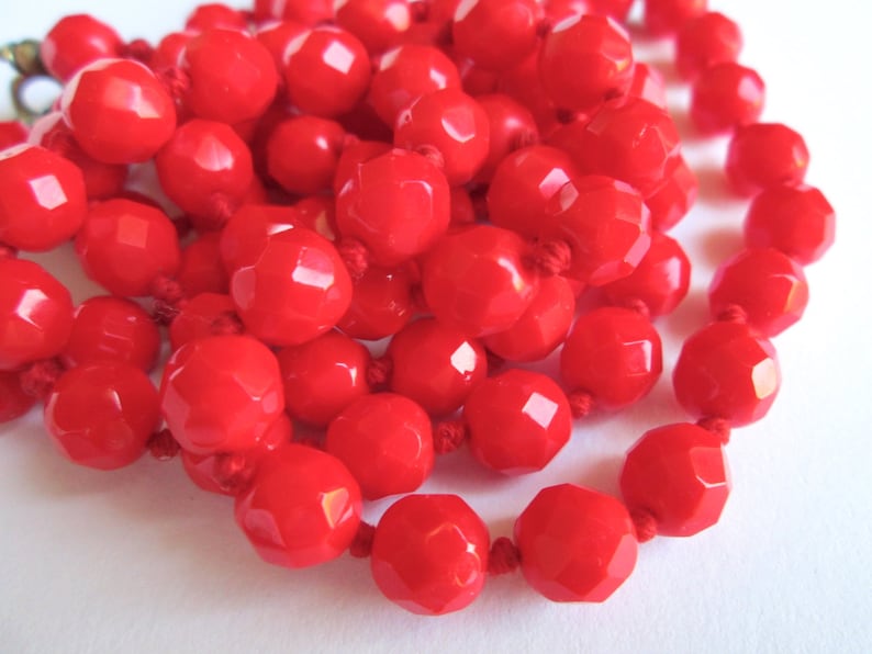 Vintage Opaque Lipstick Red Glass Bead Faceted Single Strand Etsy
