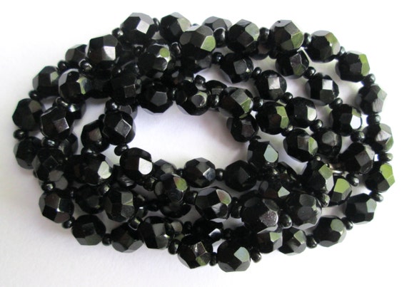 Vintage Necklace Faceted Jet Black Faux Onyx 7mm Glass Beads