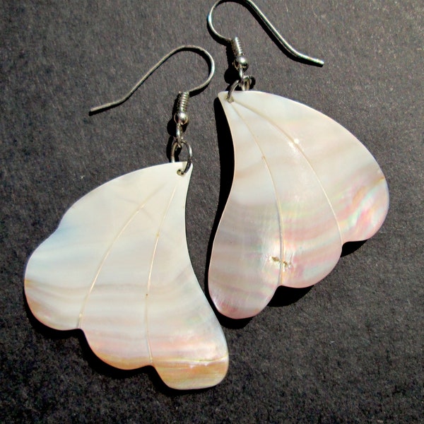 Sweet Vintage MOP Earrings Soft Delicate Pale Palest Rose Light Lightest Pink Wing Petal Handmade Hand Carved Dangle Silver Tone Earwire