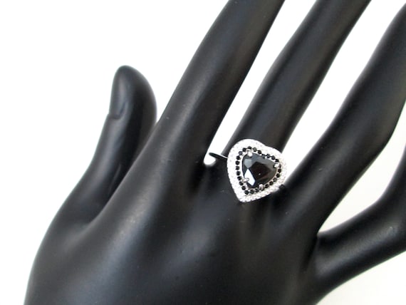 Adorable Vintage Statement Ring Sterling Silver S… - image 1