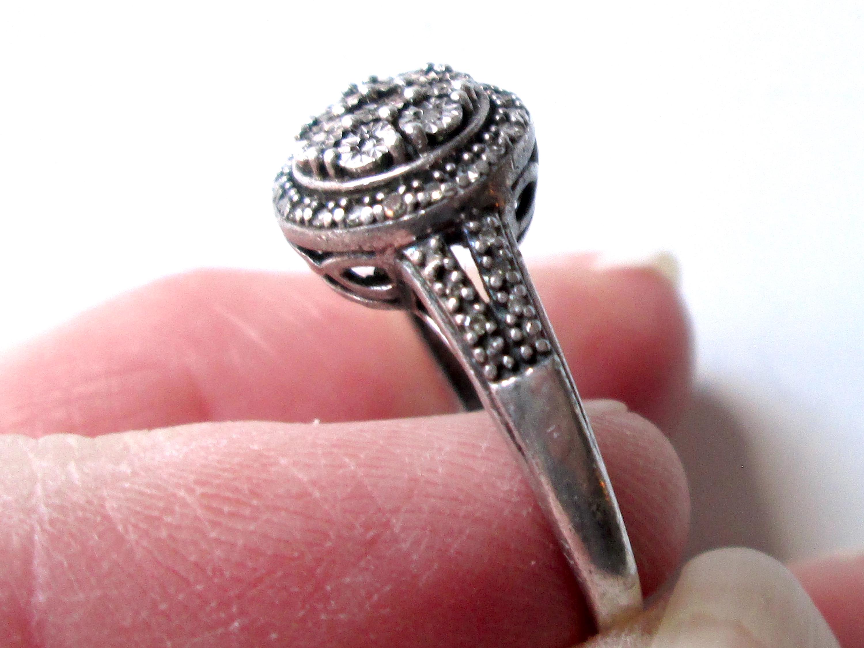 昭和レトロ　リング Bonhams : A rare 16th century gold sundial and compass ring