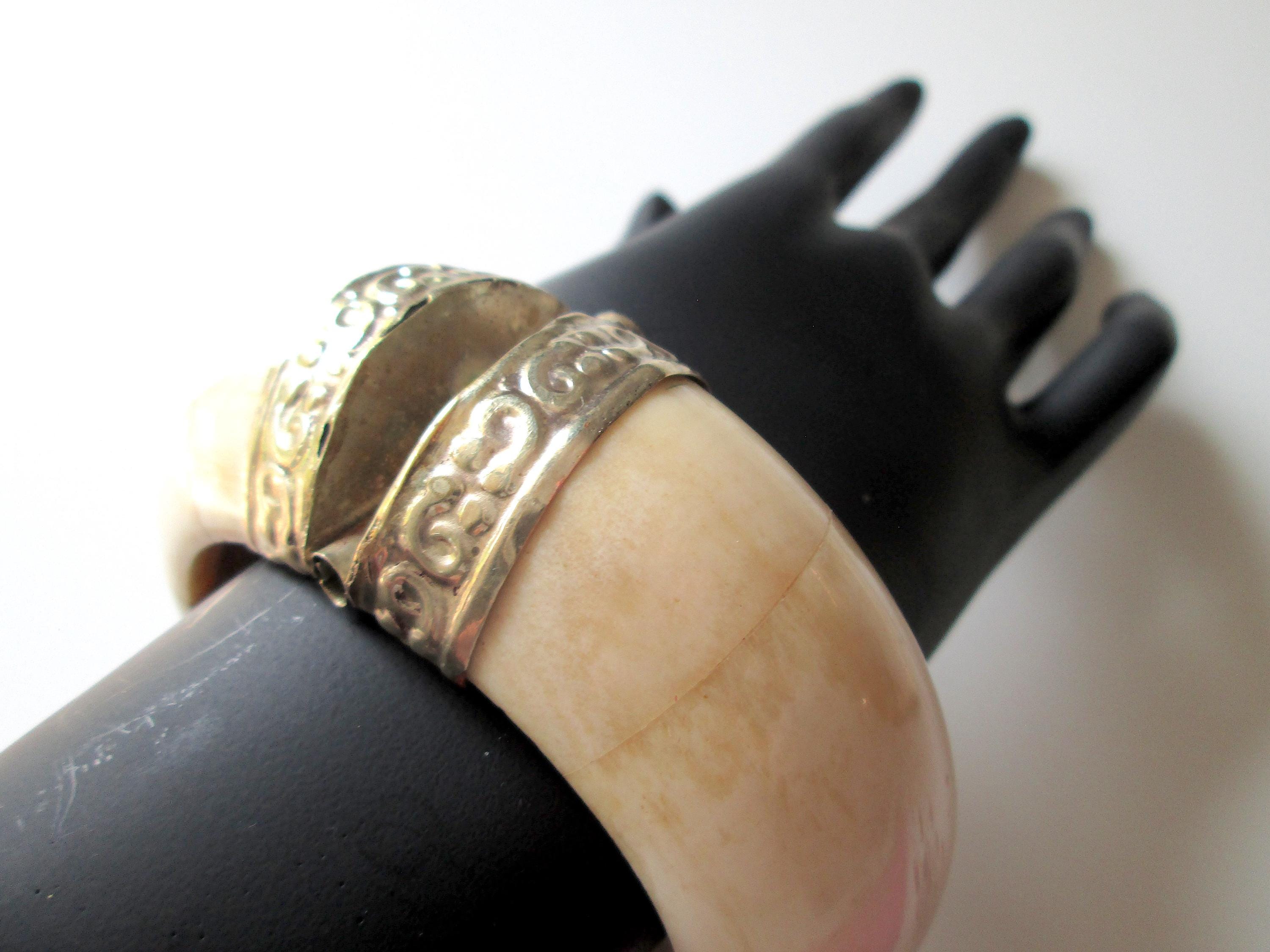 Bracelet Ethnique Vintage En Argent Et Os De Bovin - Bijou Artisanal Occasion, Style Bohème