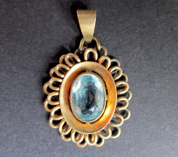 Stunning Vintage Signed A*D Andreas Daub Amerikaner Gold Tone Pendant with Blue Topaz Glass Stone Oval Floral Loops Victorian Revival View 2