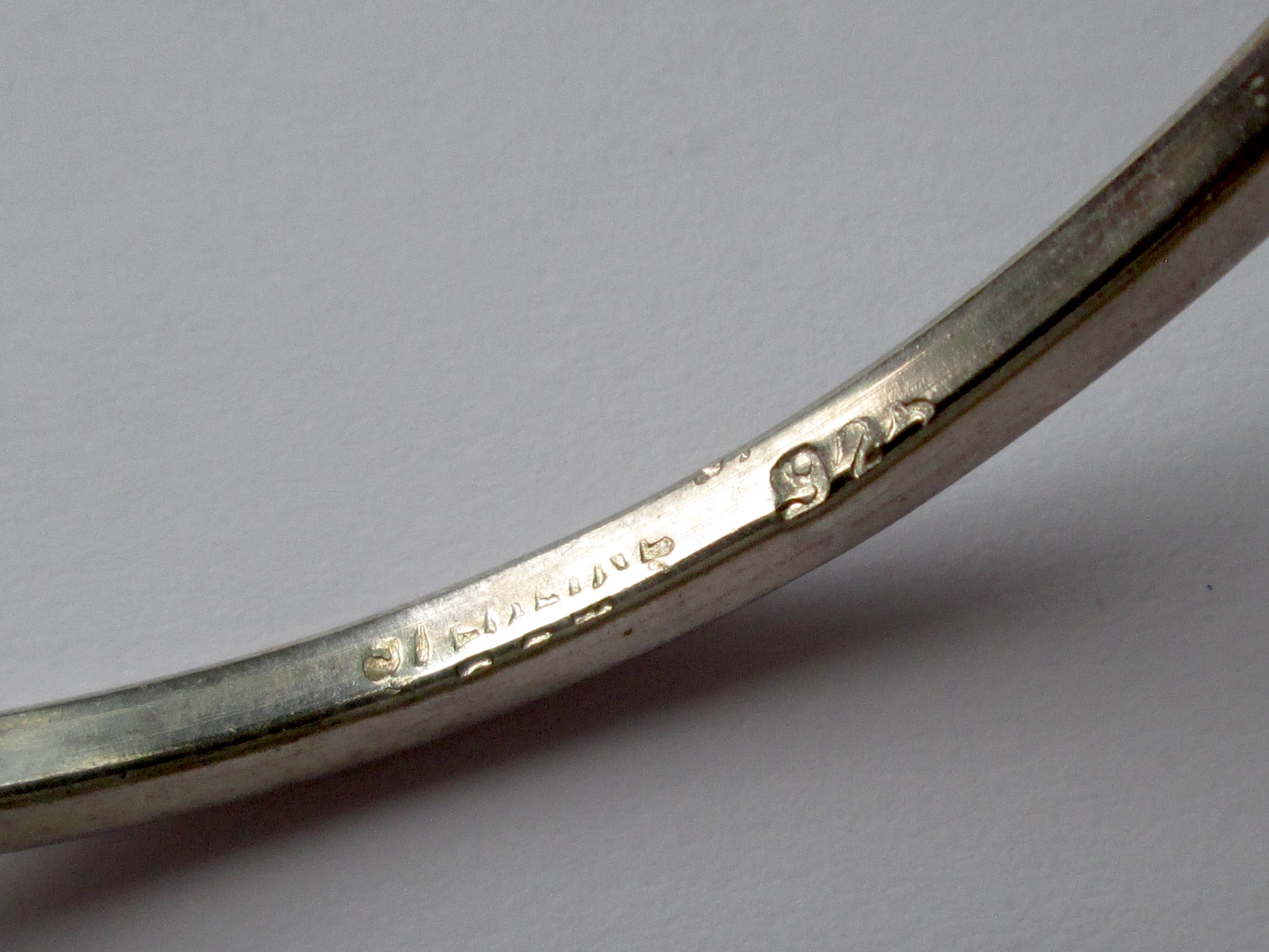 アクセサリー VINTAGE Silver Studs Leather Bangle s-l400.jpg