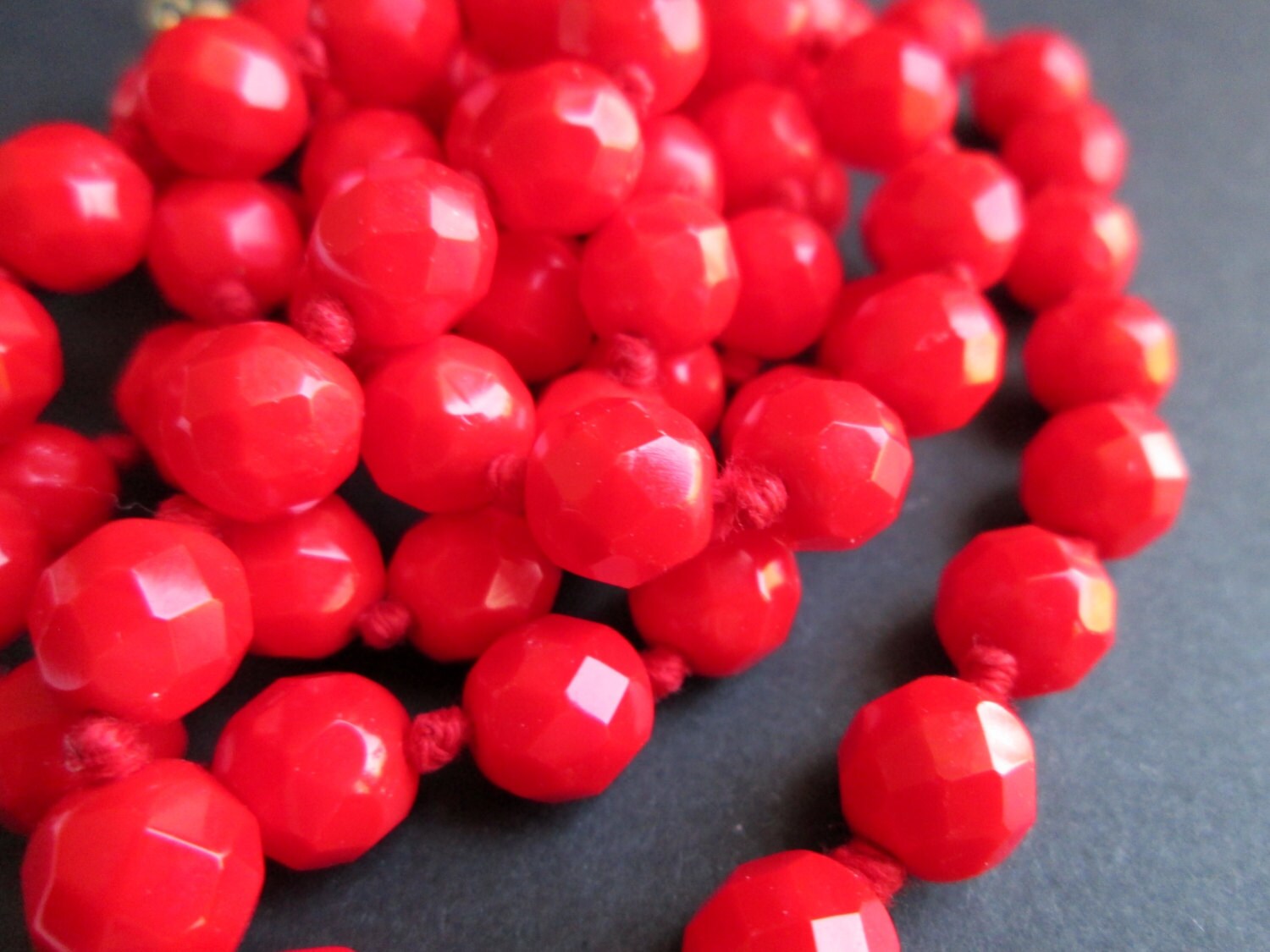 Vintage Opaque Lipstick Red Glass Bead Faceted Single Strand Etsy
