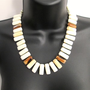 Stunning Vintage Art Glass Necklace Mid Century Opaque White Cream Ivory Brown Root Beer Swirl Rectangular Fringe Piano Key Bead Beads Hook
