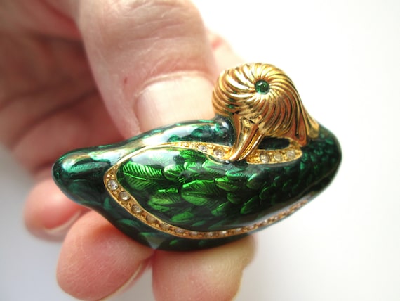 Gorgeous Vintage Brooch Swarovski Swan Mark Figur… - image 6