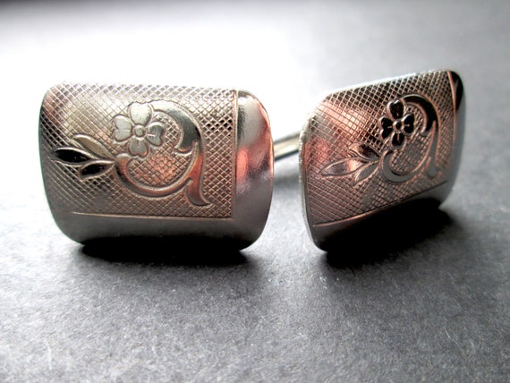 Vintage Classic Engraved Floral Scroll Textured C… - image 3