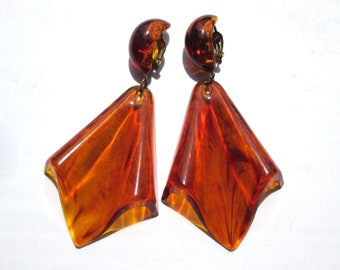 Fabulous Vintage Clip On Earrings Oversized Faux Tortoise Shell Translucent Marbled Marked Western Germany Draped Bubble Folded Drop Gold Tn