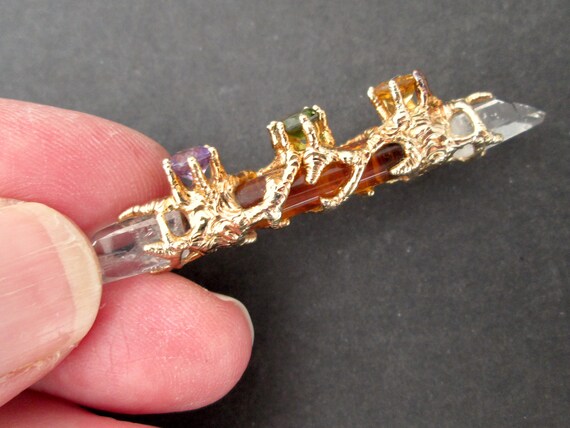 Lovely Vintage Wand Brooch Textured Gold Tone Root Tree Branch Quartz Point Mystical Amethyst Purple Citrine Yellow Peridot Moldavite Green View 4
