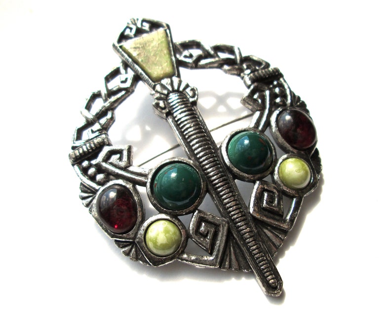 Vintage Celtic Signed Sol d/'Or Penannular Kilt Cloak Pin Style Brooch Miracle Pewter Tone Faux Connemara Marble Art Glass Cabochon Soldor