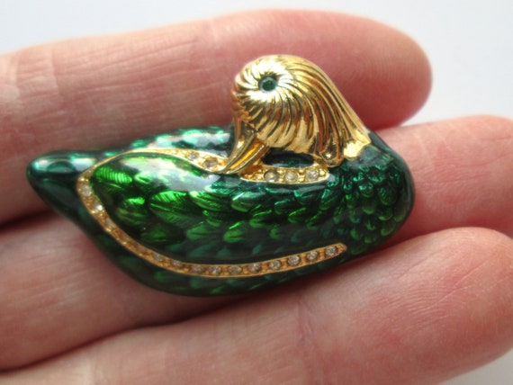 Gorgeous Vintage Brooch Swarovski Swan Mark Figur… - image 7