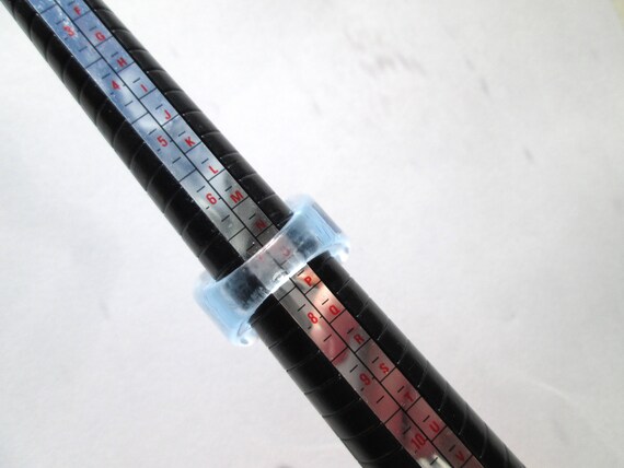 Adorable Vintage Statement Ring Translucent Pale … - image 8