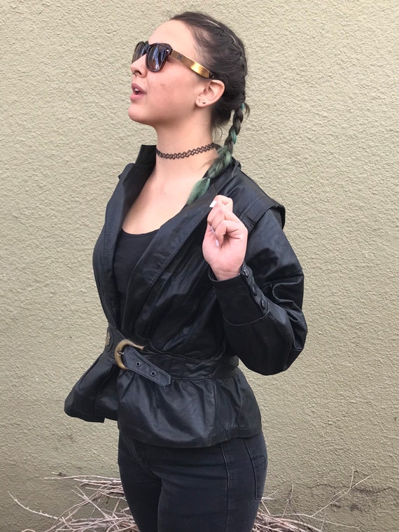 Vintage genuine leather jacket with belt - image 3