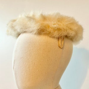 1950s Cream Rabbit Fur Cap | 50s Oval Headband Hat | Vintage White Fluffy Winter Accessory | Size S/M