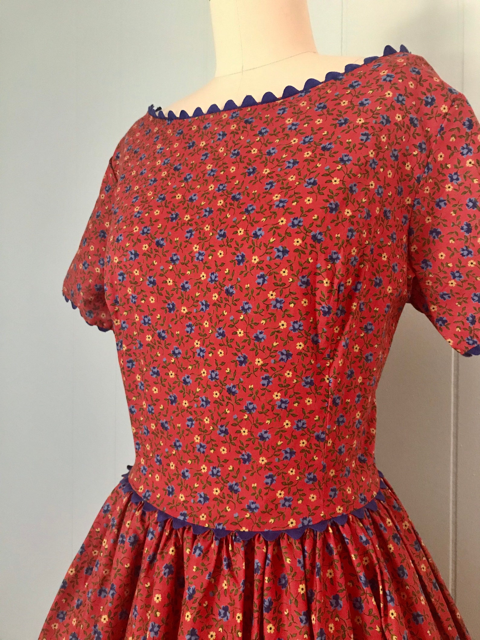 1950s Montgomery Ward Bright Red Dress 50s Floral Fit and - Etsy