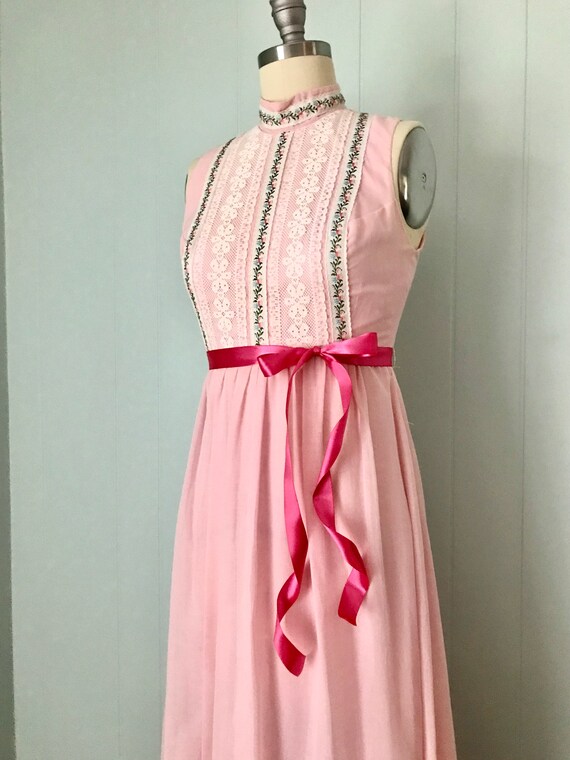 Pale pink maxi dress cheap uk