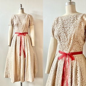 1950s Jeane Scott Champagne Lace Dress | 50s Ivory Floral Cocktail Dress | Vintage Cream Fit and Flare Dress | Size XS