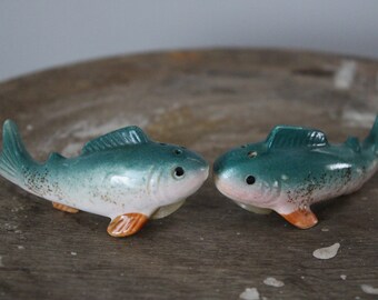 FISH SALT & PEPPER Shakers - Turquoise, Carmel