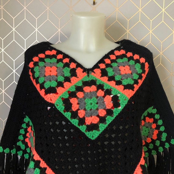 Vintage Granny Square Poncho, Crocheted Black Boh… - image 2