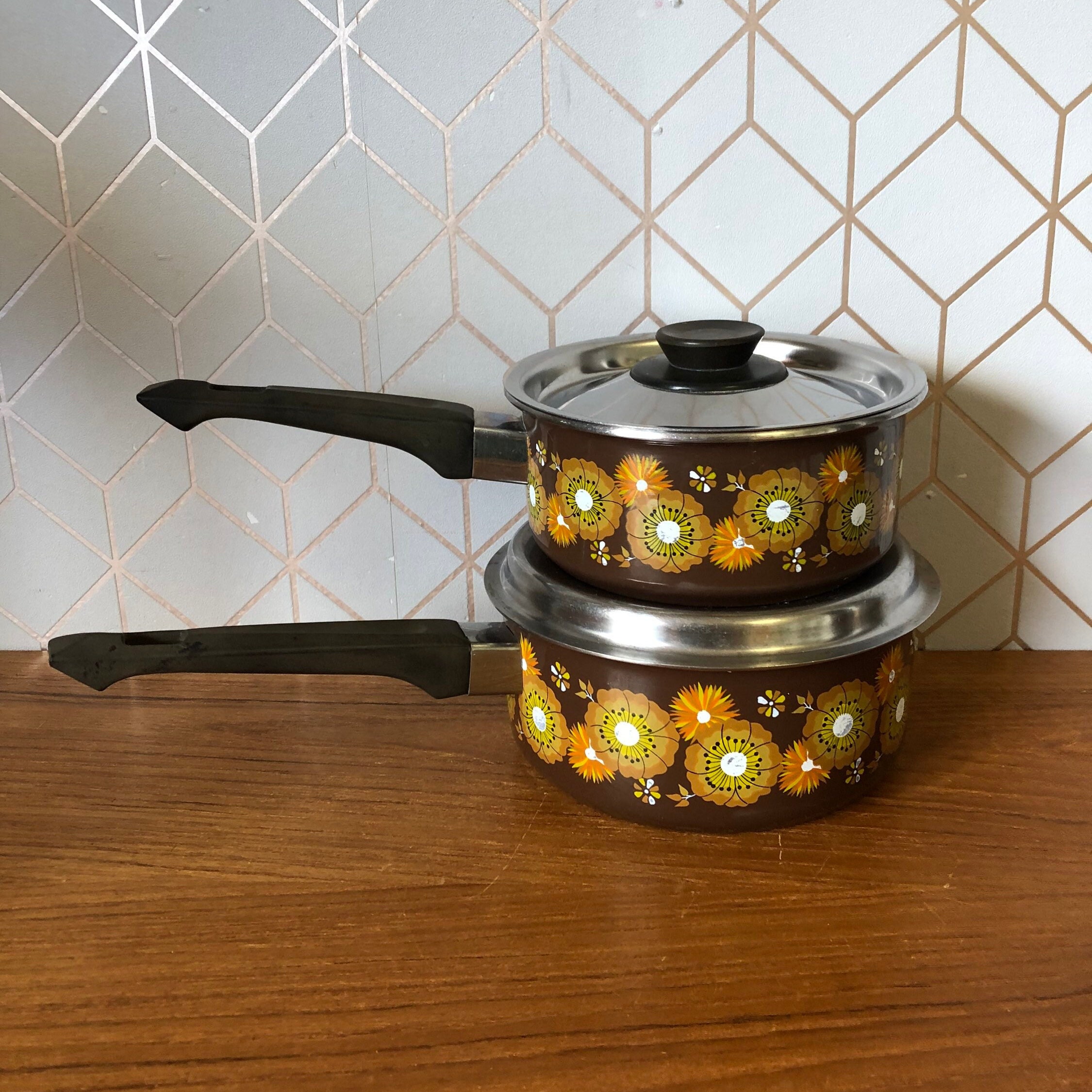 Retro Floral Enamel Cookware Set Sauce Pots Pans Vtg Kitchen enamelwar
