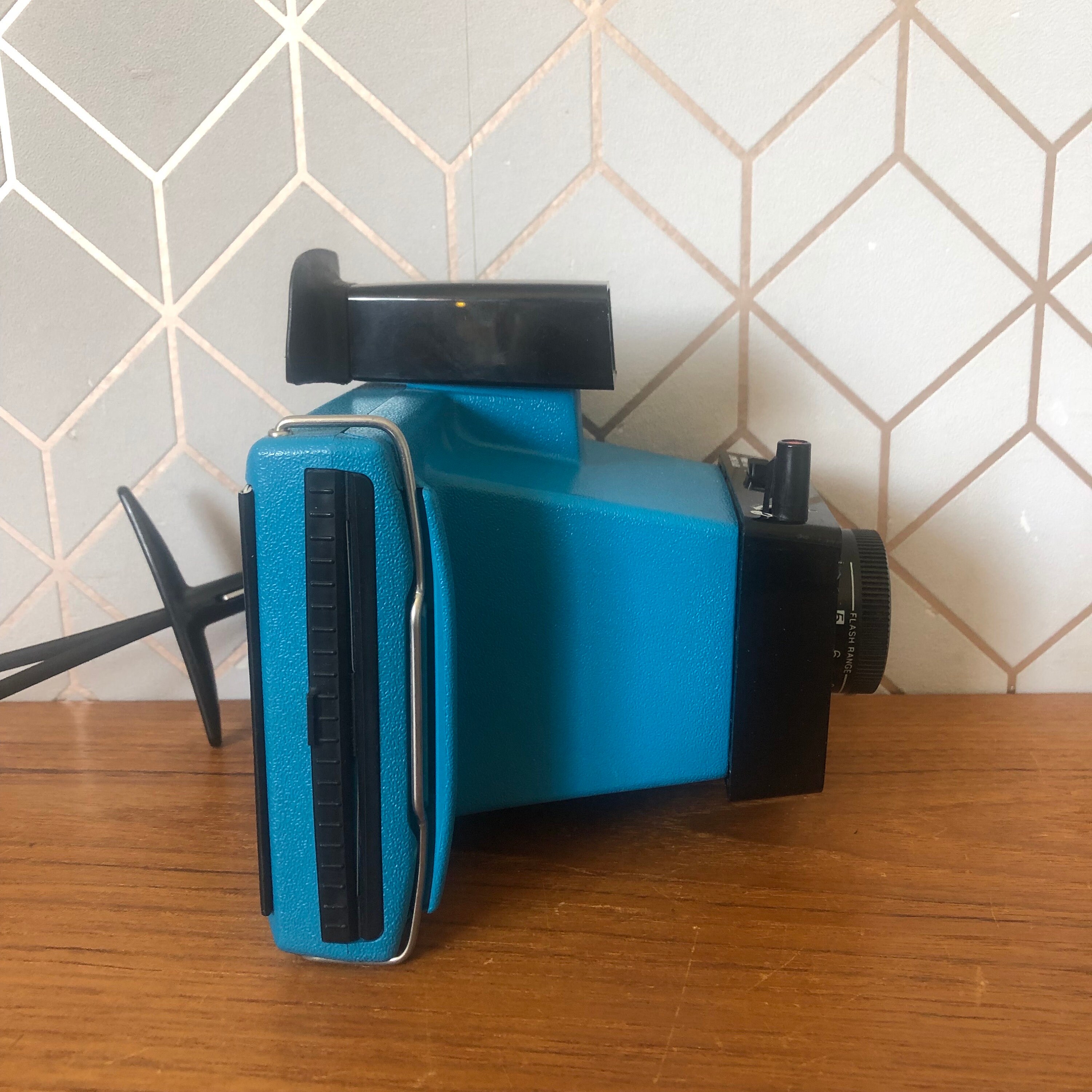 Shop : Buy Polaroid Sx70 Land Camera Timezero Autofocus Model 2:  AXG0225/E0681 : Blue Moon Camera and Machine