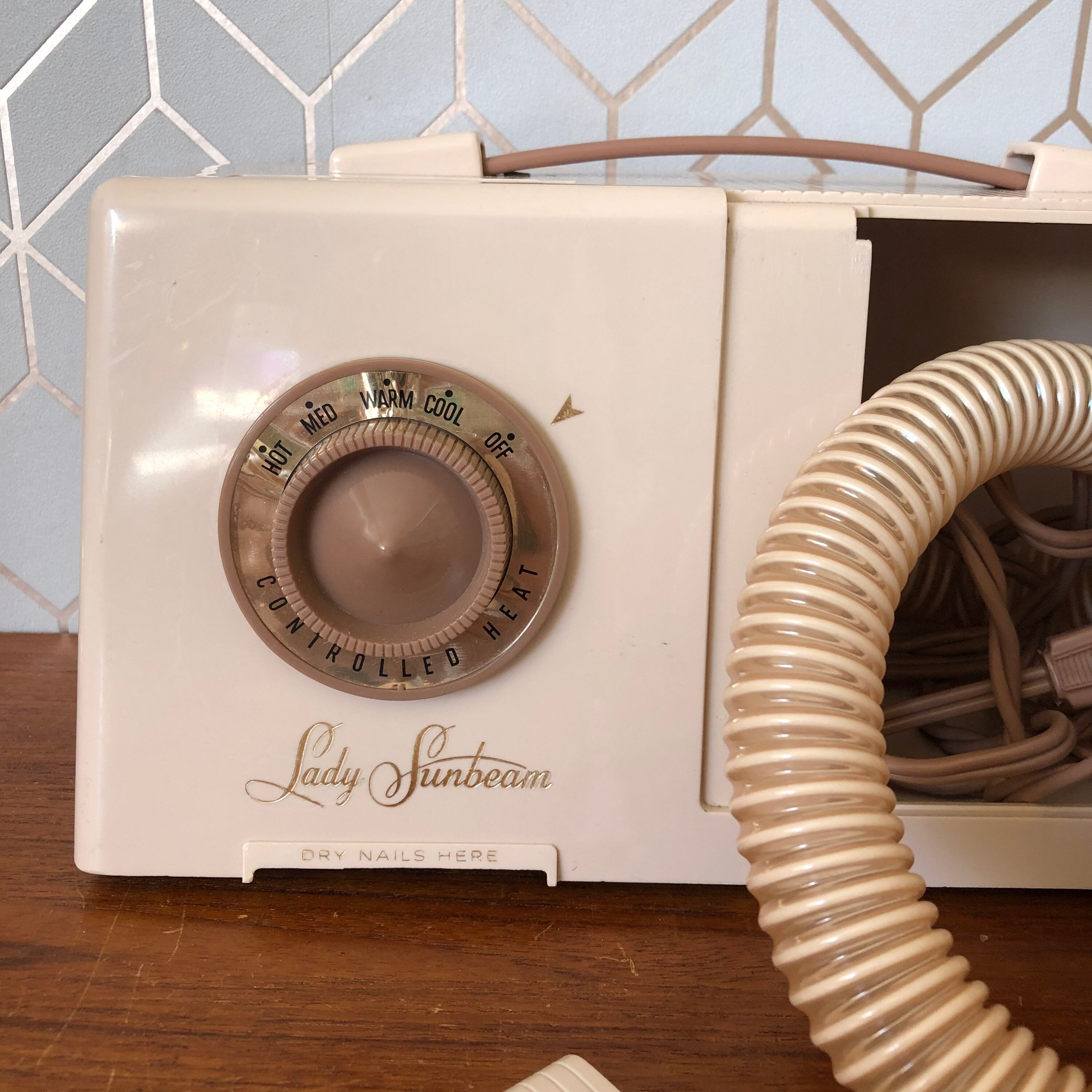 Vintage Hair Dryer Lady Sunbeam Radio Style. Retro Portable Etsy