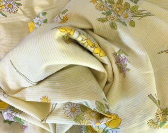 Tastemaker Dinah Shore Twin Flat Percale Bed Sheet Tennessee Iris Yellow NIP 