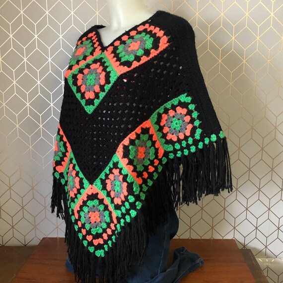 Vintage Granny Square Poncho, Crocheted Black Boh… - image 3