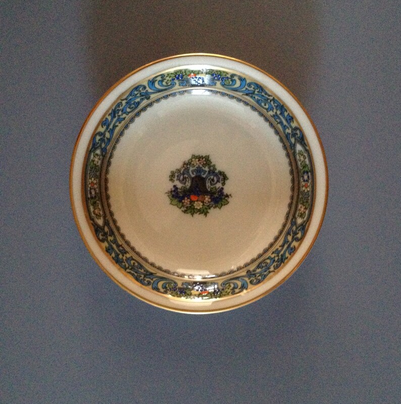 Lenox Autumn Individual Salad 5 12; As New Vintage Dessert Bowl with Design Off the Edge and Decoration on the Bottom Fruit