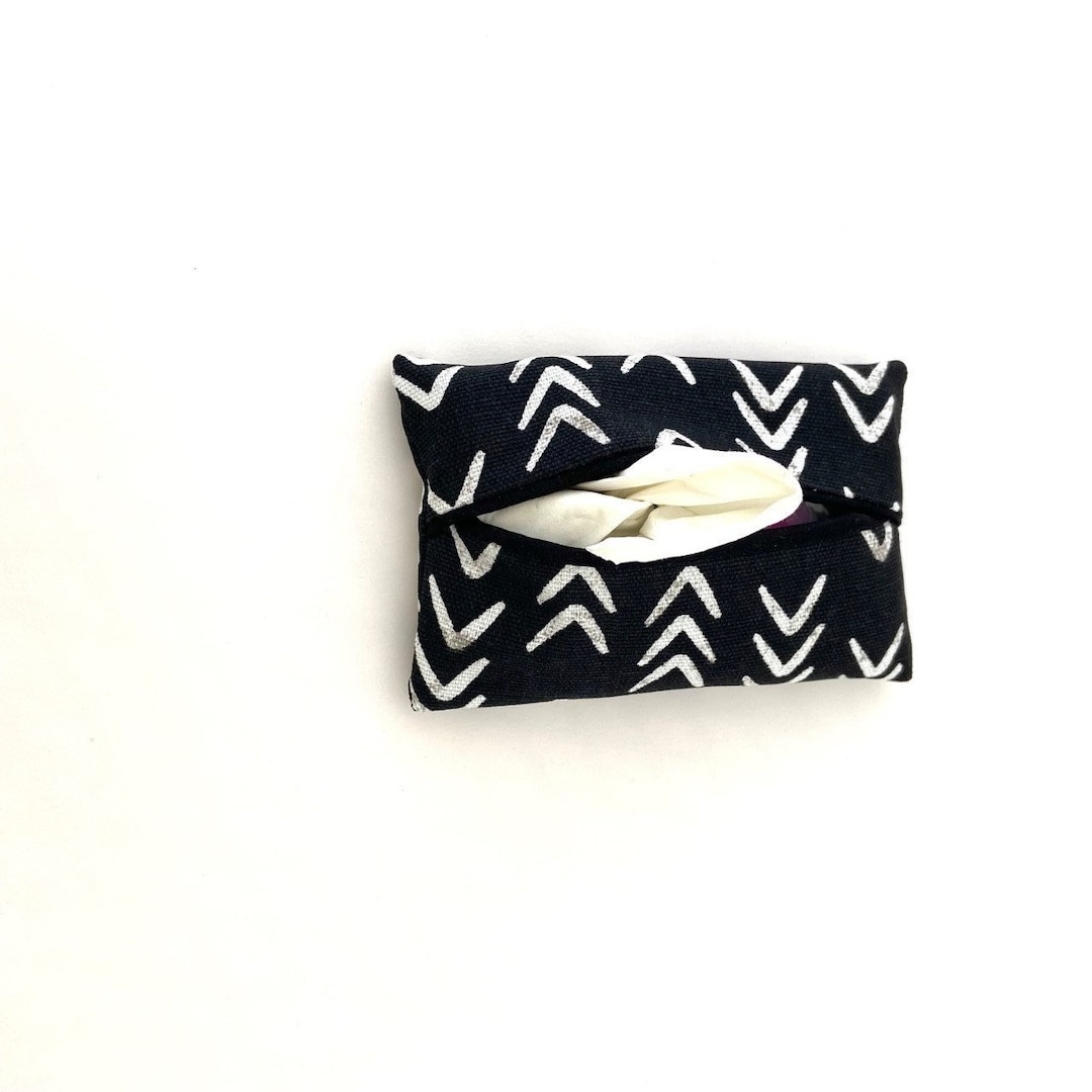 Black With White Pocket Tissue Holder, Travel Tissue Pouch, Purse