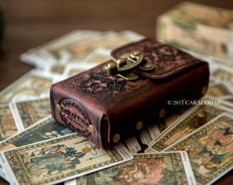 Mini Tarot leather case, burgundy, 50mm