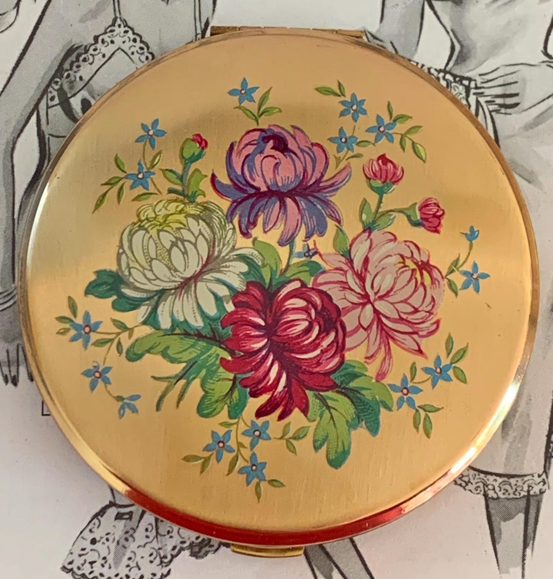 Pretty Powder Compact 1950s Chrysanthemums and Forget-me-nots ...