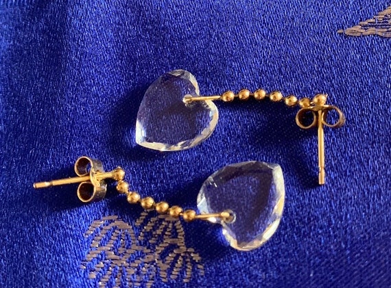 Vintage Glass Heart & 9ct Gold Dangle Earrings Sw… - image 3