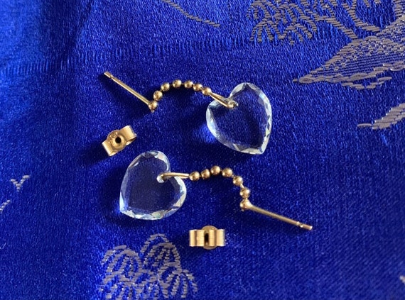 Vintage Glass Heart & 9ct Gold Dangle Earrings Sw… - image 1