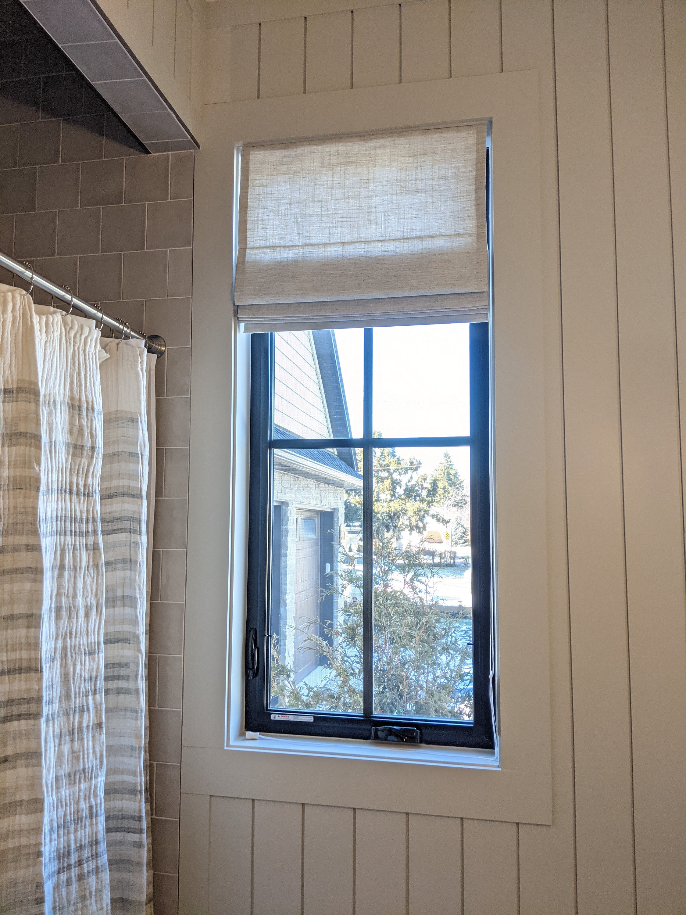 Classic Flat Roman Shade With a Traditional Lift Cords Etsy Canada