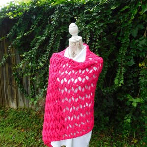 Sparkly Pink Romantic Lacy Shawl