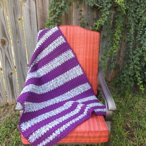 Crochet blanket, Lapghan, Wheelchair blanket, Reading chair blanket, 30 X 44
