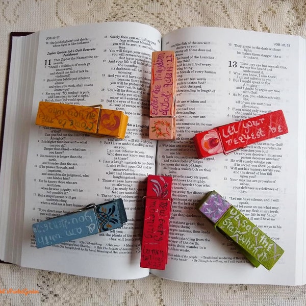 Scripture Clothespins Set 3 / Folk Art / Spiritual Guidance / Bible Verses / Easter Gift / Painted Clothespins / Thinking of You