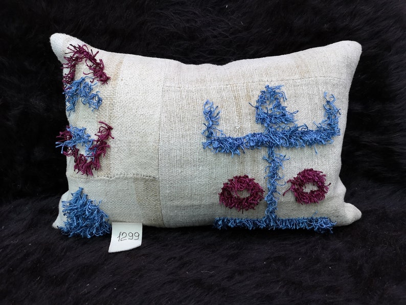 Turkish Kilim Pillow 16\u00d724 \u0130nches Lumbar Pillow Cover Cushion Cover Throw Pillow Hemp Pillow Linen Pillow Aztec Pillow Unic Organic 1299