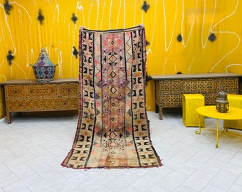 Moroccan rug | Handmade rug | Vintage rug | Wool rug | Morocco rug (3.8 ft x 8 ft )(111 cm x 245 cm )