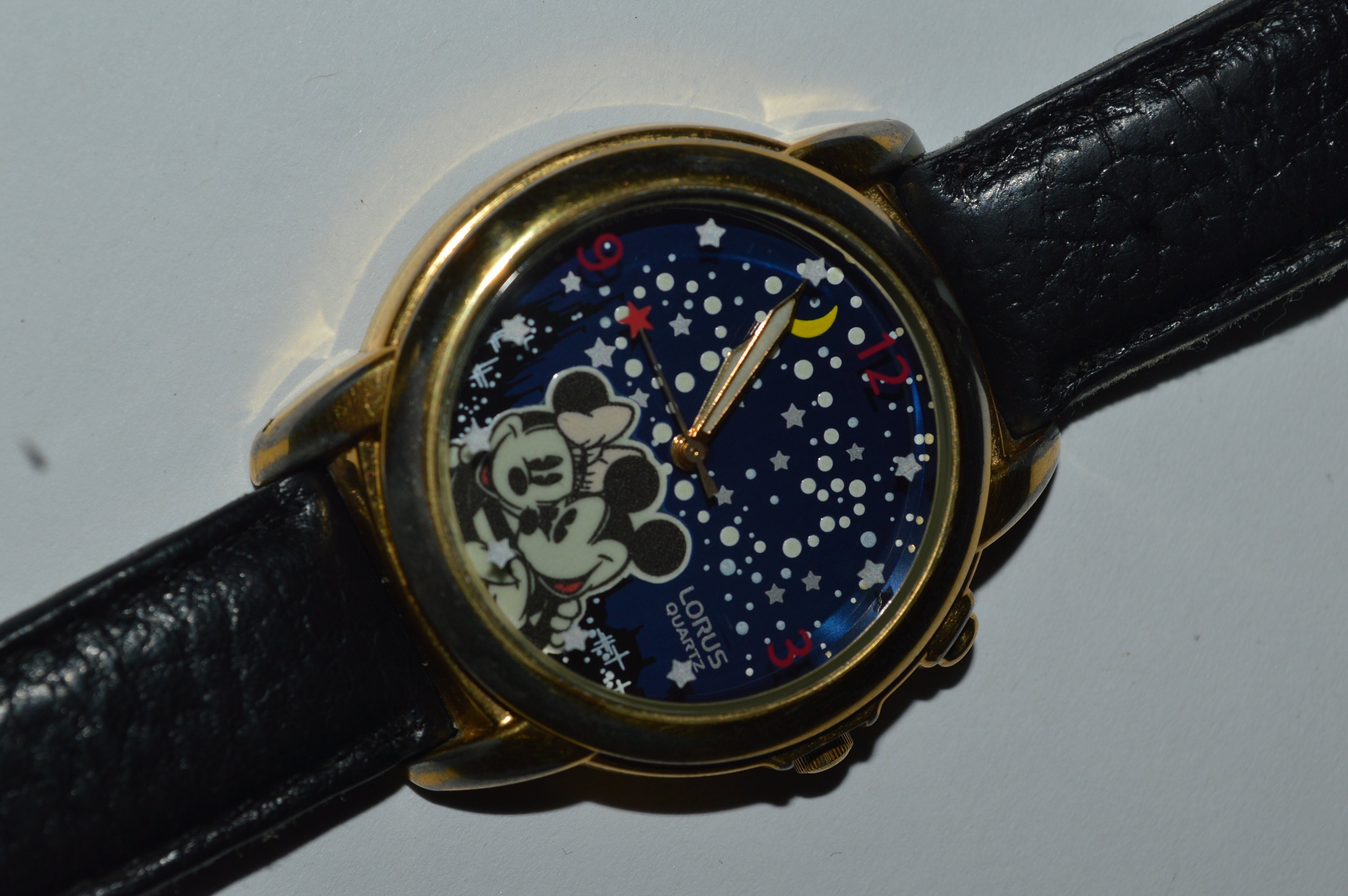 Lorus Musical by Seiko V621-0020 Mickey Mouse Watch When You  display picture 3