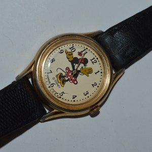 Lorus by Seiko V515-6080 Minnie Mouse Quartz Watch 26mm Rotating Arms Tested Works Fine