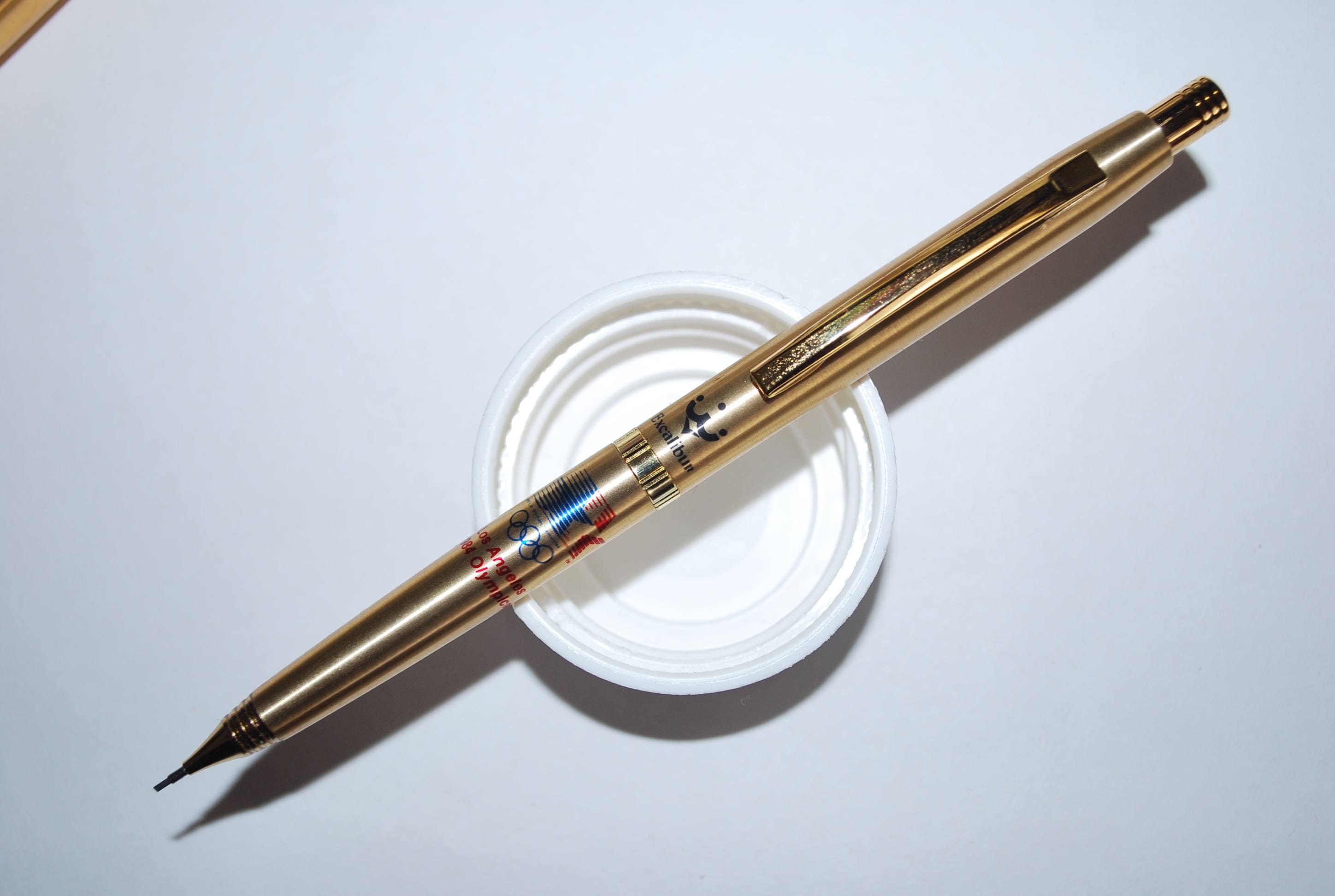 ぺんてる ボールペン エクスキャリバー ロス五輪 il_fullxfull.1237678467_sh31.jpg