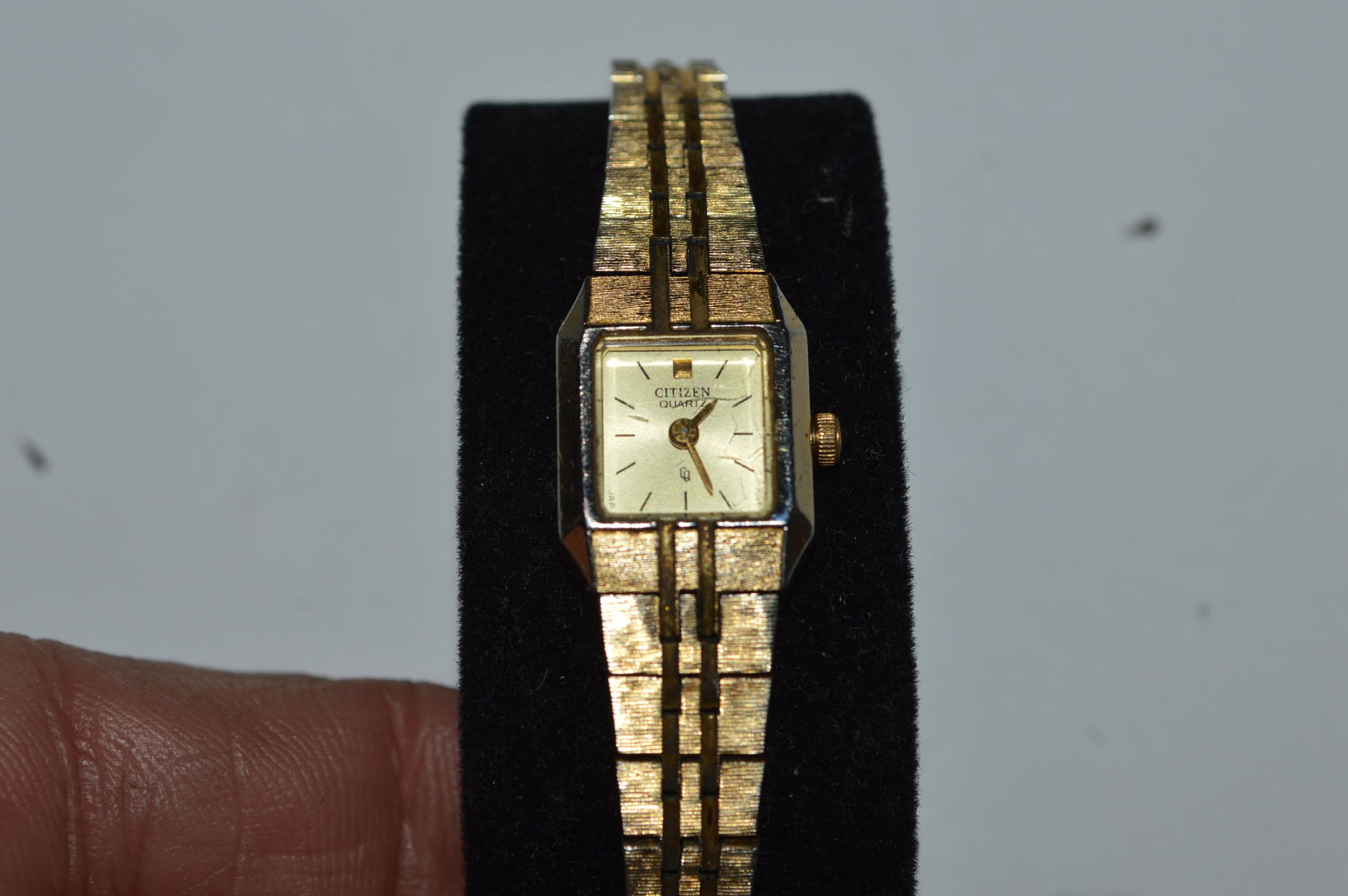 Citizen elegance watch 5421 hot sale