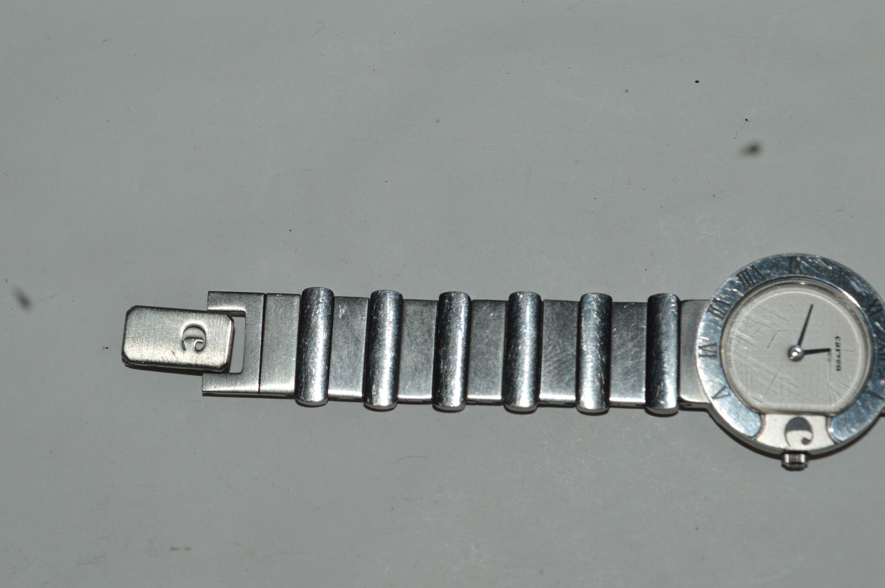 CARVEN Paris 28-128S Quartz Watch Swiss Made 23mm Roman Numerals 