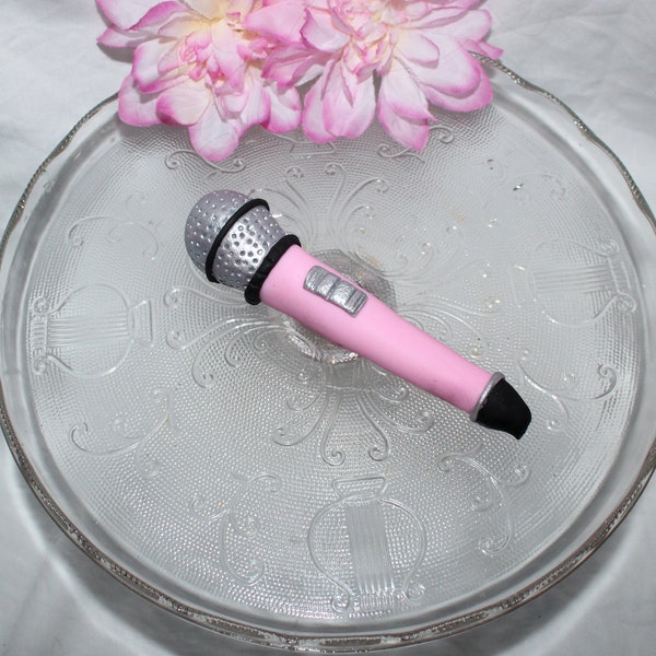 Fondant Microphone Cake Topper - Fondant Music - Music Cake Topper - DJ Topper - Fondant Music - Fondant Headphones - Singing Theme Cake